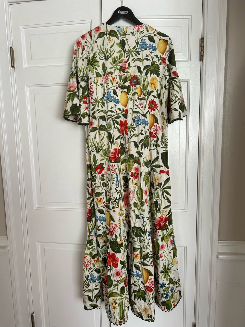 Tuckernuck Blooming Botanicals V-Neck Floral Maxi Dress Size L - Picture 7 of 11